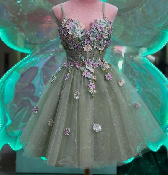 QueenLine Luxury Customized Teens Spaghetti Straps Quinceanera Lace Tulle 3D Floral Short Homecoming Dress