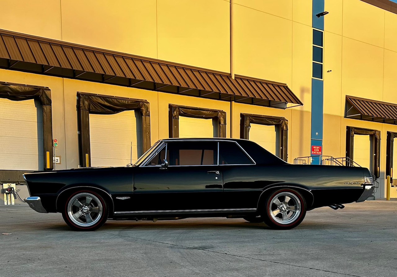 1965 Pontiac GTO - Retro - Light Smoke on Polished Side