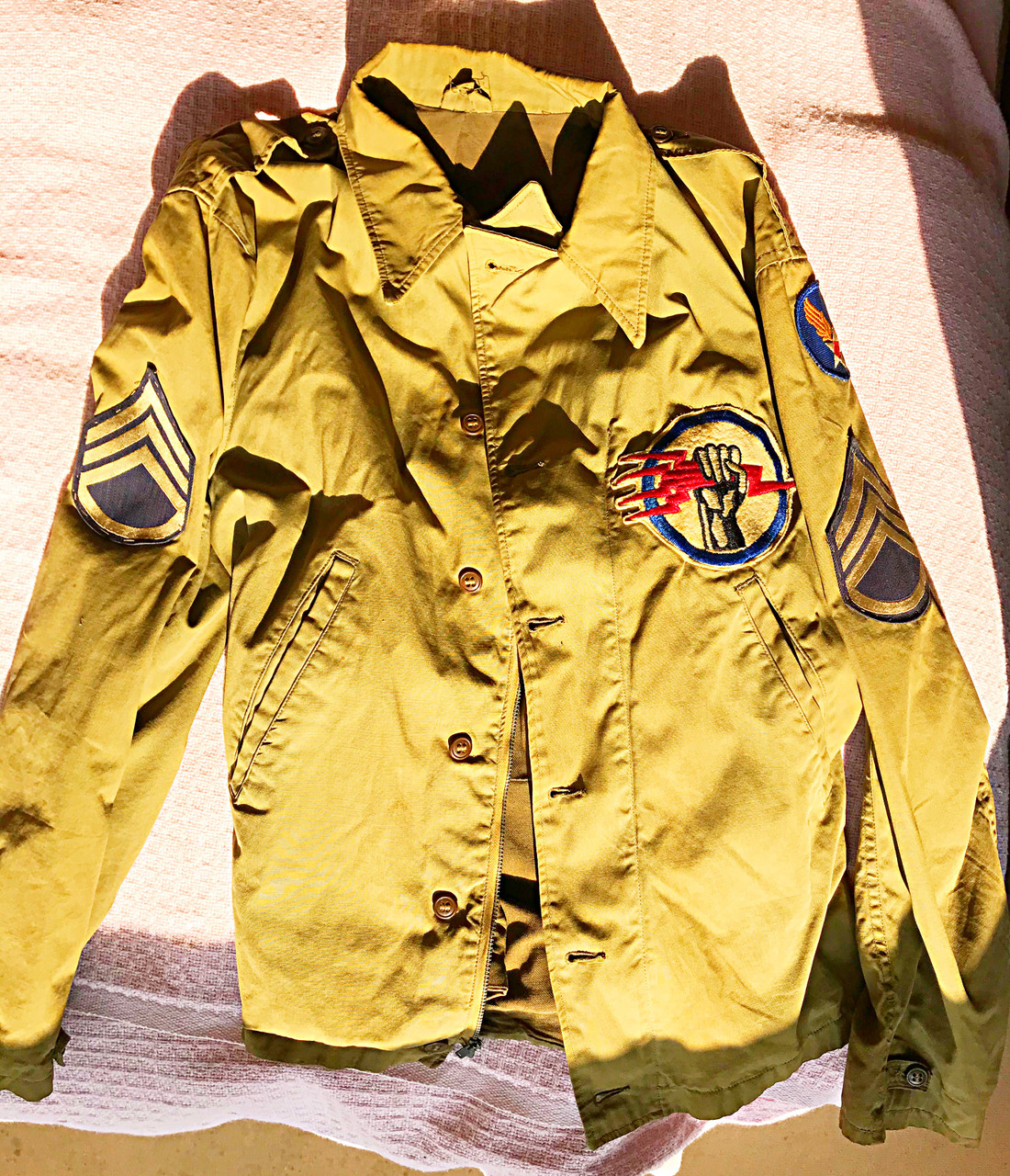 Four Bees: Bundesgrenzschutz Jacket, Patch Repair - Replacement