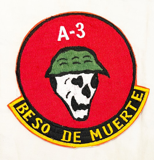 1960S VIETNAM VINTAGE US ARMY 7TH SPECIAL FORCES BESO DE MUERTE PATCH