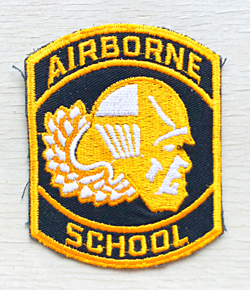 cold war us airborne school patch