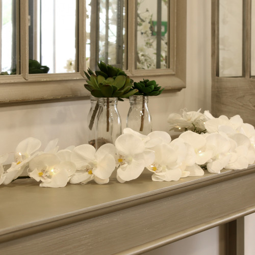 White Orchid Garland (135cm)