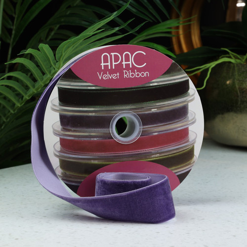 Dusky Purple Velvet Ribbon (38mm x 20m) Dusky Purple Velvet Ribbon (38mm x 20m)