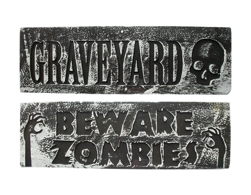 Hanging Halloween Wall Plaque (Assorted Designs) Hanging Halloween Wall Plaque (Assorted Designs)