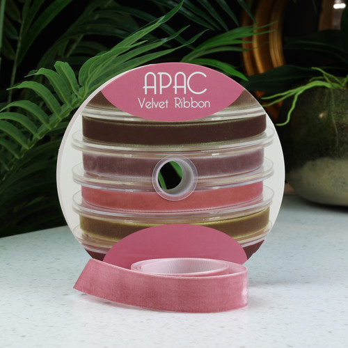 Dusky pink Velvet Ribbon (25mm x 20m)