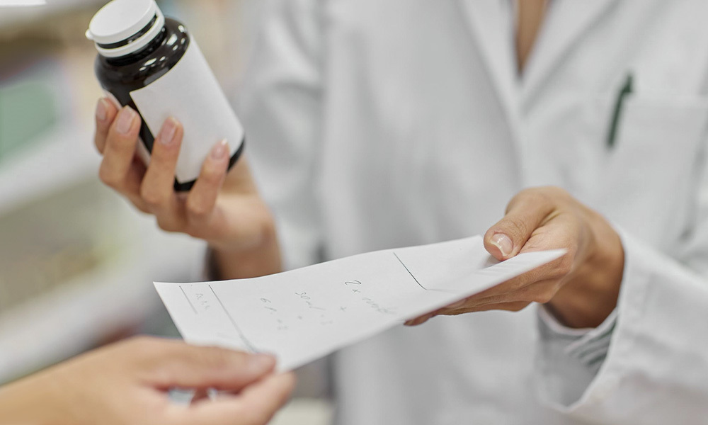 Atención farmacéutica en Farmacia Madariaga Sieira en Raxó, Pontevedra