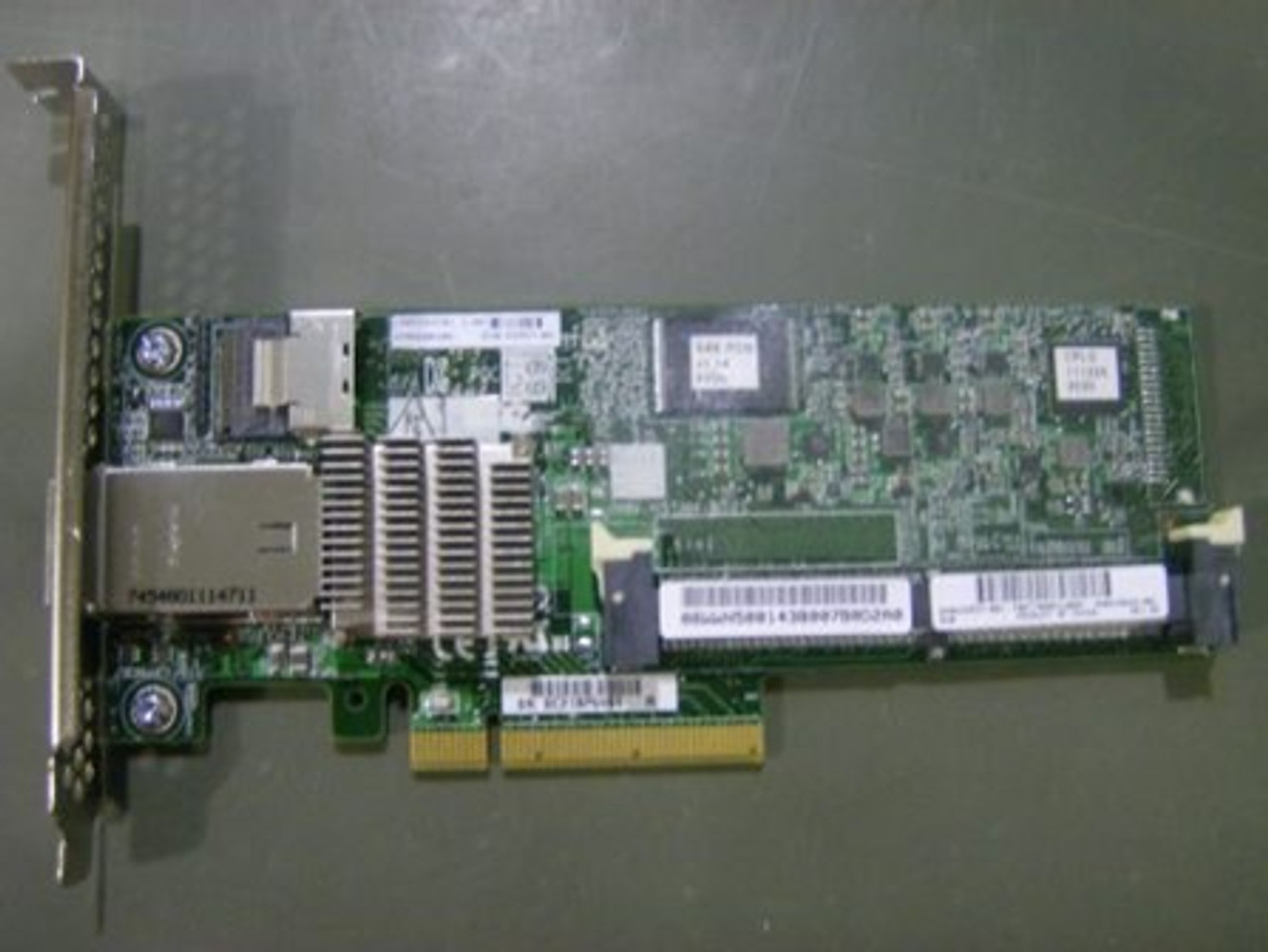 HPE 633537-001 P222 512MB PCIe 3.0 x8 FBWC RAID Storage Controller