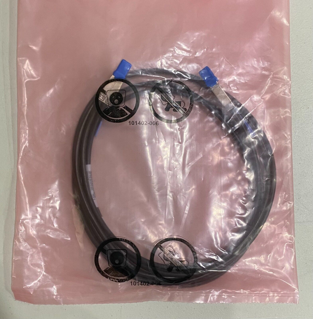 HPE 691970003 2.0m External Mini SAS High Density to Mini SAS Cable