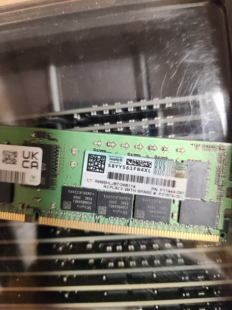 HPE P21674-001 32GB 2-Rank x4 DDR4-3200MHz CL22 Registered Memory