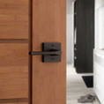 Kwikset Lisbon Privacy Lever, Square Rose With 6-Way Adjustable Latch And Round Corner Strike, Venetian Bronze