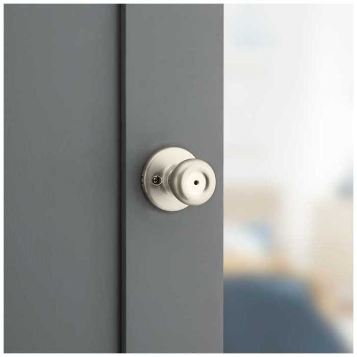 Kwikset Tylo Privacy Knob With 6-Way Adjustable Latch And Round Corner Strike, Satin Nickel