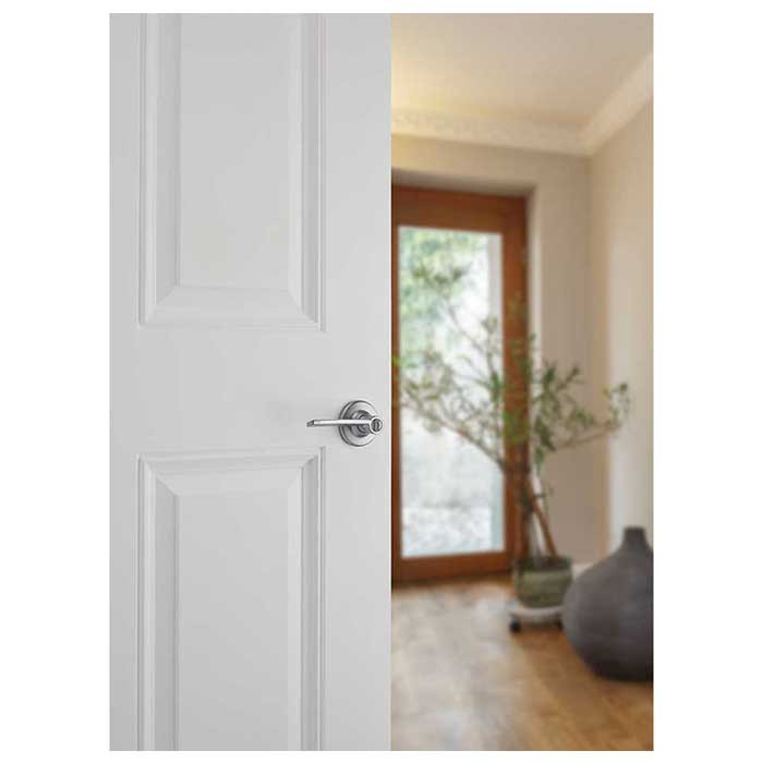 Kwikset Ladera Privacy Lever With Round Rose, 6-Way Adjustable Latch And Round Corner Strike, Satin Chrome