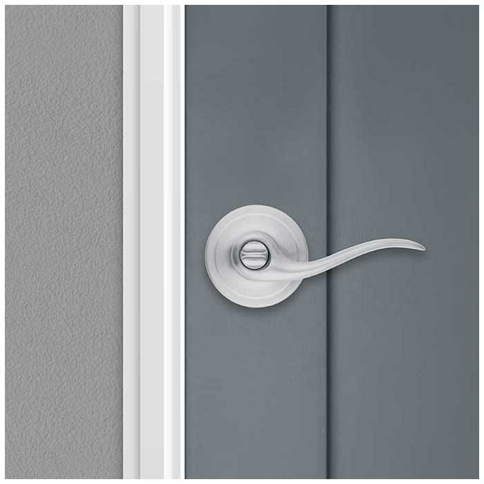 Kwikset Tustin Privacy Lever With 6-Way Adjustable Latch And Round Corner Strike, Satin Chrome