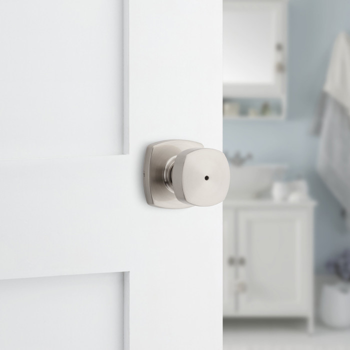 Kwikset Arroyo Privacy Knob With 6-Way Adjustable Latch And Round Corner Strike, Satin Nickel