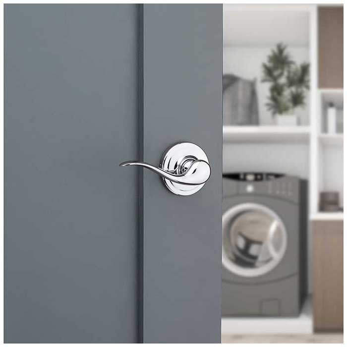 Kwikset Tustin Passage Lever With 6-Way Adjustable Latch And Round Corner Strike, Bright Polished Chrome