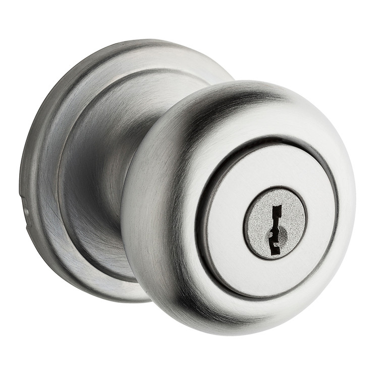 Kwikset Hancock Keyed Entry Knob With 6-Way Adjustable Latch And Round Corner Strike, Satin Chrome