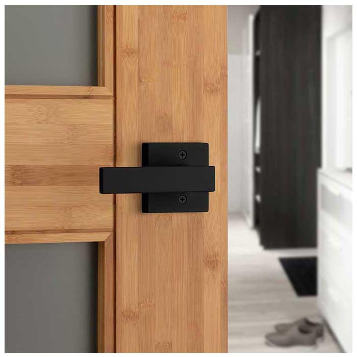 Kwikset Singapore Privacy Lever, Square Rose With 6-Way Adjustable Latch And Round Corner Strike, Matte Black