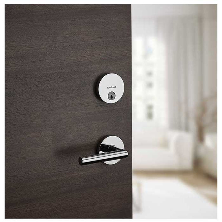 Kwikset Uptown Single Cylinder Deadbolt Smartkey With Round Corner Adjustable Latch And Round Corner Strike, Bright Polished Chrome