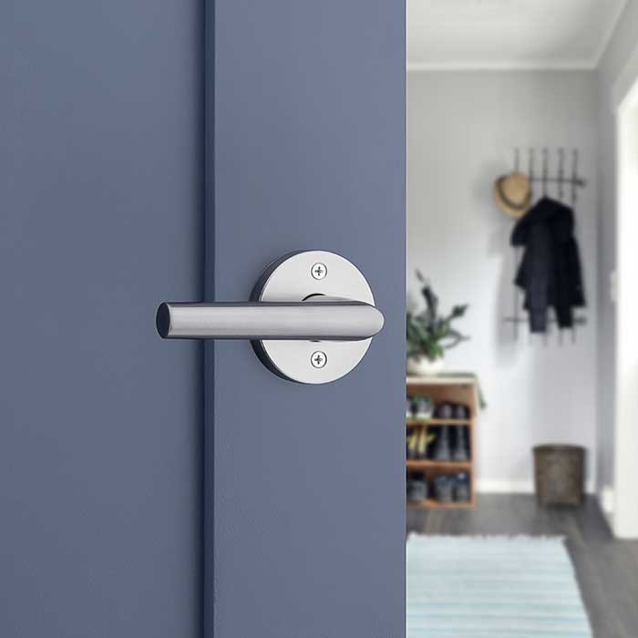Kwikset Milan Passage Lever, Round Rose With 6-Way Adjustable Latch And Round Corner Strike, Satin Chrome