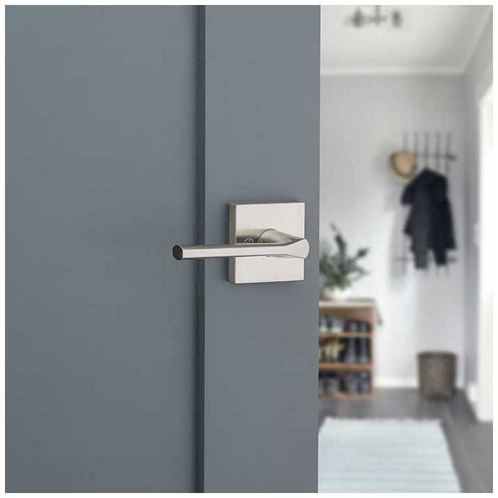Kwikset Lisbon Passage Lever With Square Rose, 6-Way Adjustable Latch And Round Corner Strike, Satin Nickel