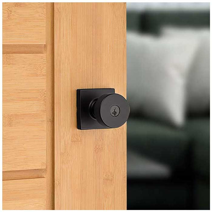 Kwikset Pismo Keyed Entry Knob Smartkey With Square Rose, 6-Way Adjustable Latch And Round Corner Strike, Matte Black