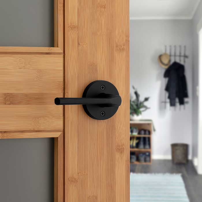 Kwikset Lisbon Passage Lever, Round Rose With 6-Way Adjustable Latch And Round Corner Strike, Matte Black