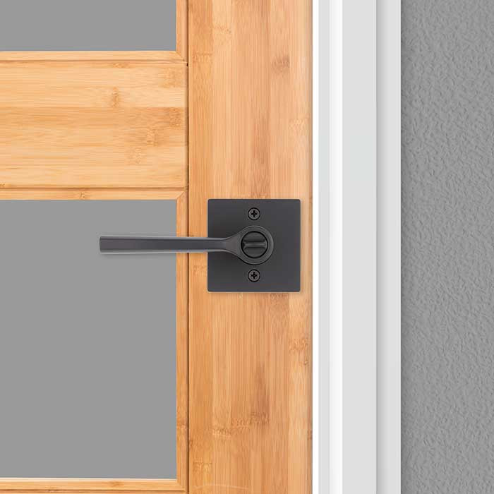 Kwikset Lisbon Keyed Entry Lever Smartkey, Square Rose With 6-Way Adjustable Latch And Round Corner Strike, Matte Black