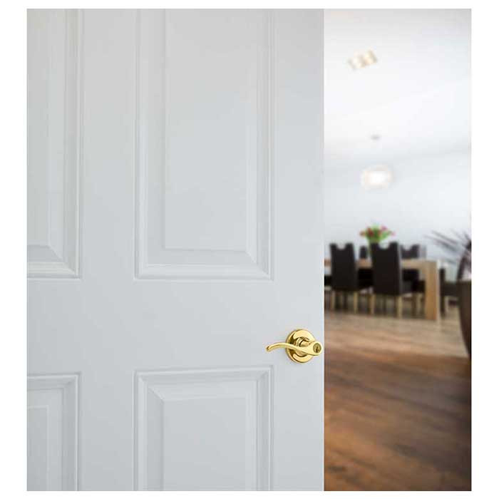 Kwikset Balboa Keyed Entry Lever Smartkey With 6-Way Adjustable Latch And Round Corner Strike, Bright Polished Brass