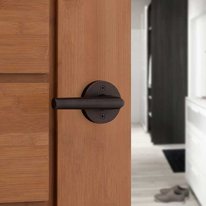 Kwikset Milan Privacy Lever, Round Rose With 6-Way Adjustable Latch And Round Corner Strike, Venetian Bronze