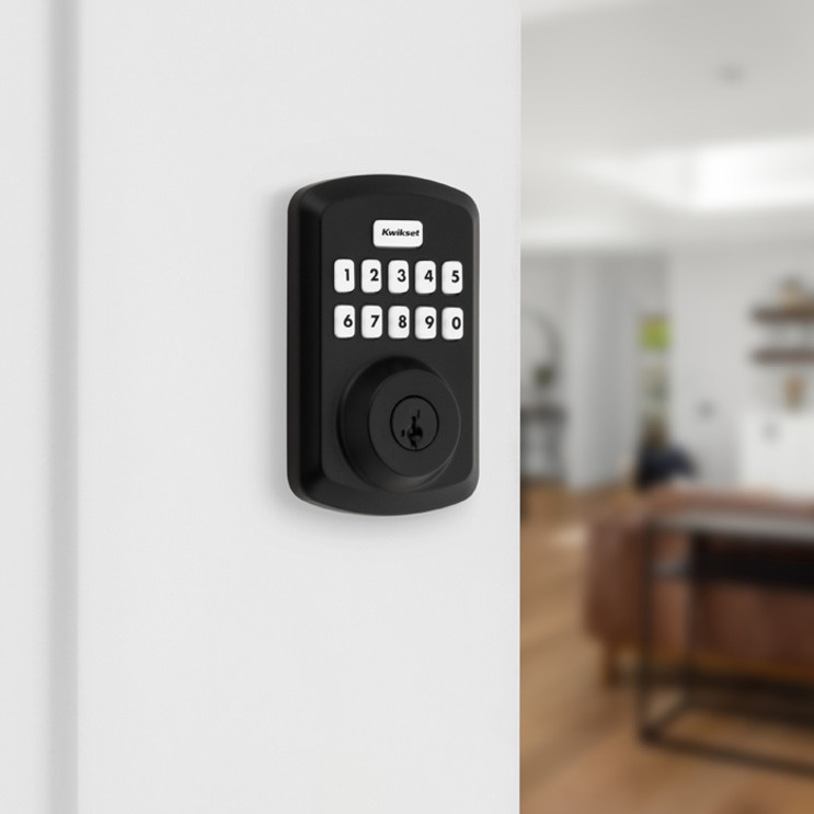 Kwikset Powerbolt 9250 Electronic Deadbolt Transitional, Smartkey Cylinder, Stand Alone, Battery Powered (Batteries Not Included), 4-Way Adjustable Latch And Round Corner Strike, KW1 Keyway, Matte Black