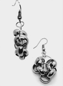 Contemporary rolo drop earrings in shiny silver finish — chic and edgy look