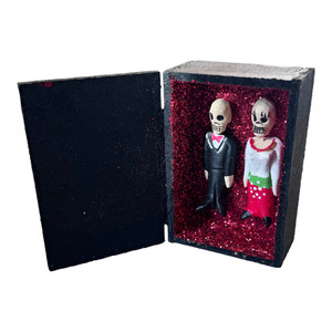Amor Eterno Coffin Box Couple