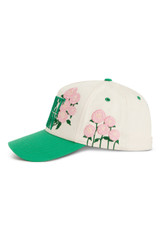 Bouquet Division Trucker