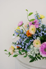 Kinsley Vaseless Centerpiece