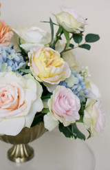 Kate Large Centerpiece