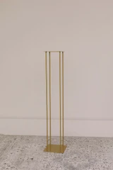 Gold Stand (Tall)