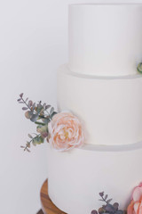 Cameron Cake Cluster