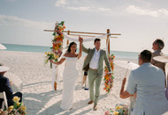 Silk and Faux Wedding Centerpieces: Ideas for Every Table and Style