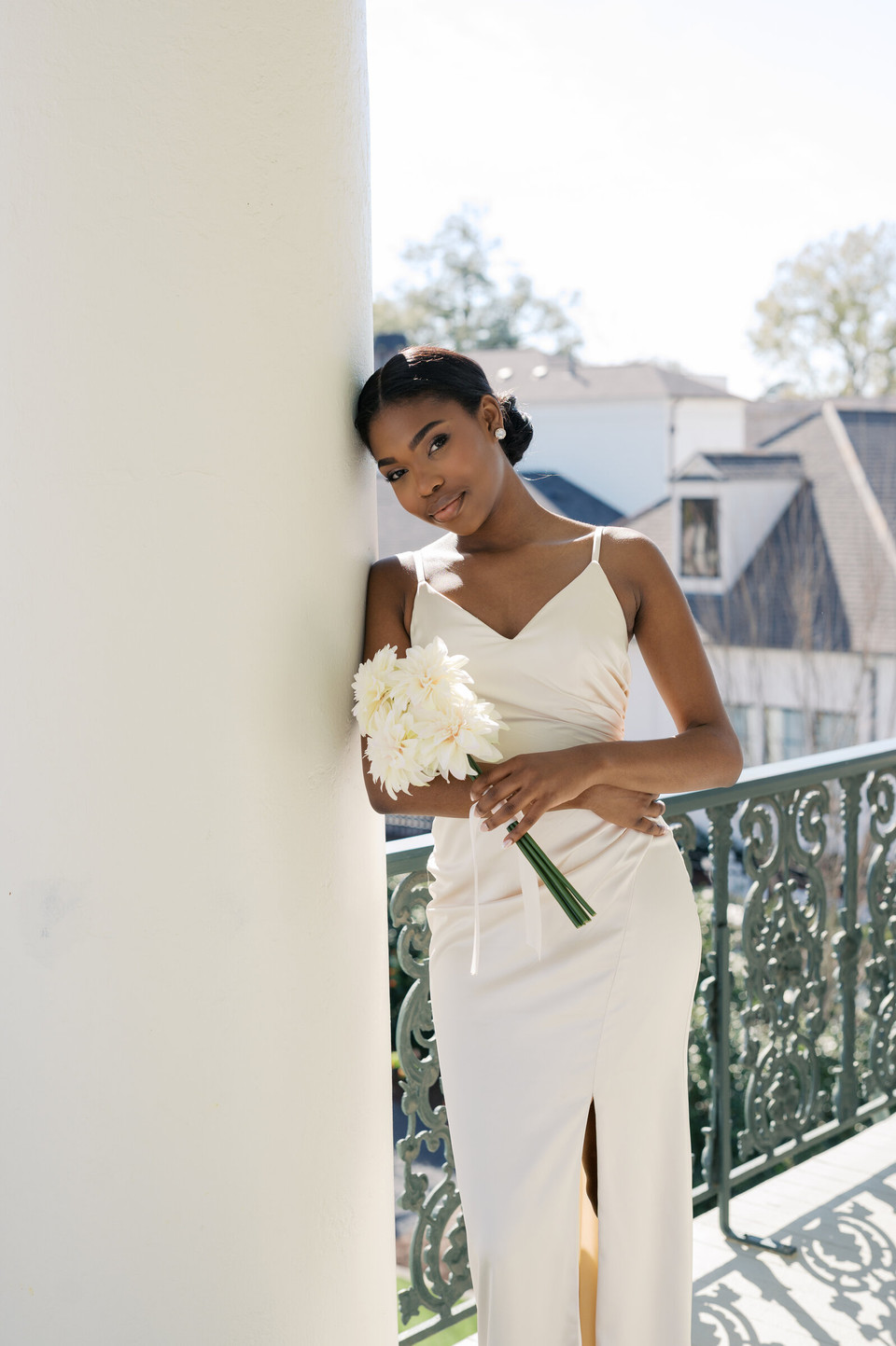 Ivory Dahlia Petite Bouquet