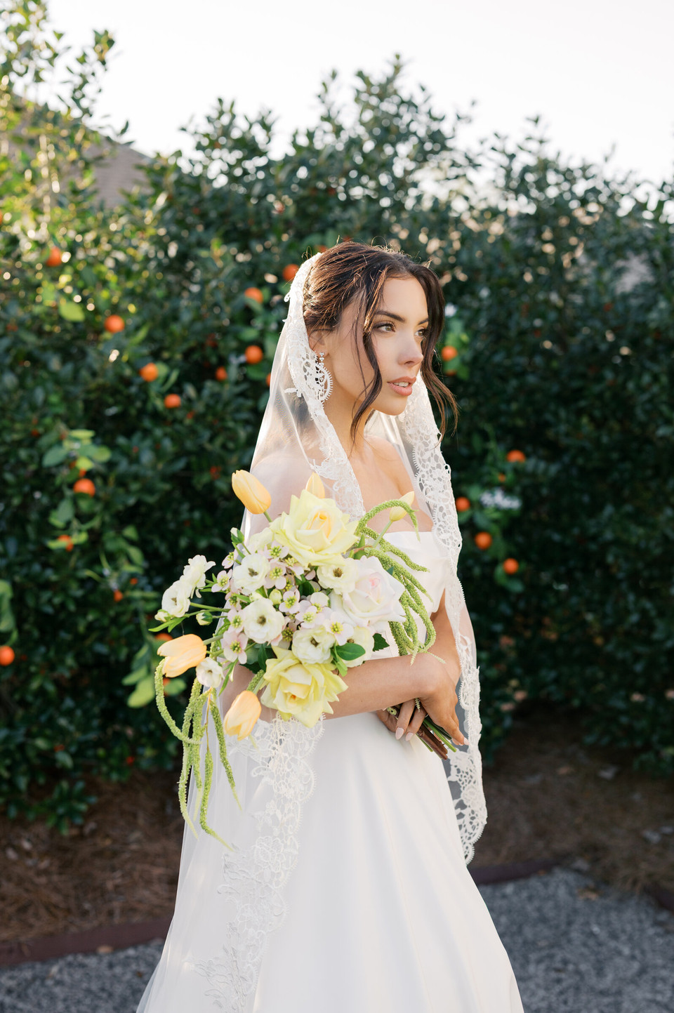 Lucy Bridal Bouquet (Garden-cut)