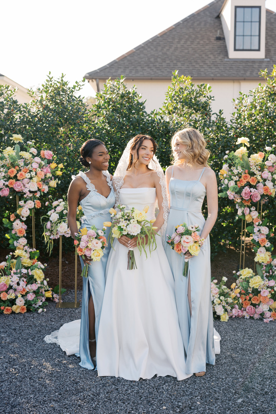 Lucy Bridal Bouquet (Garden-cut)