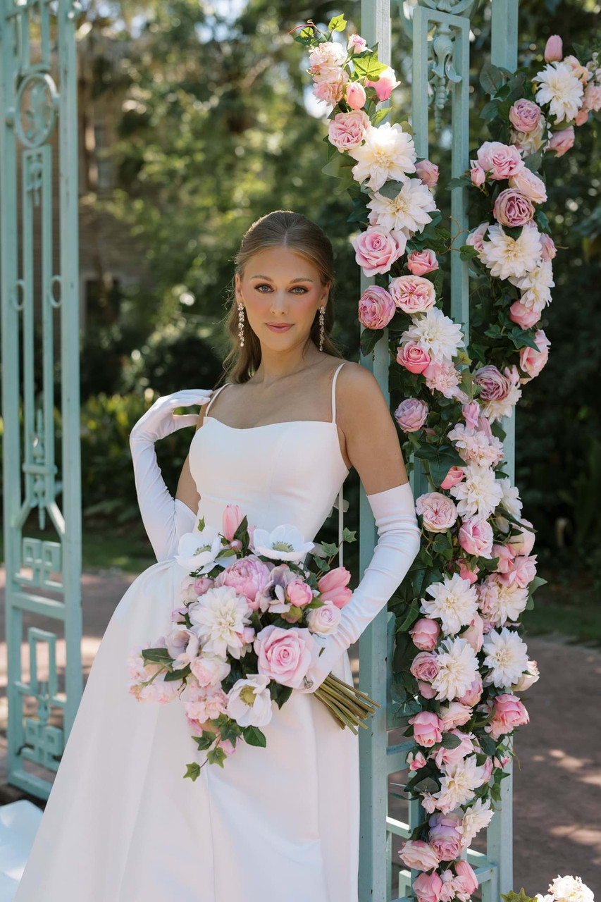 Charlotte Garland | Something Borrowed Blooms