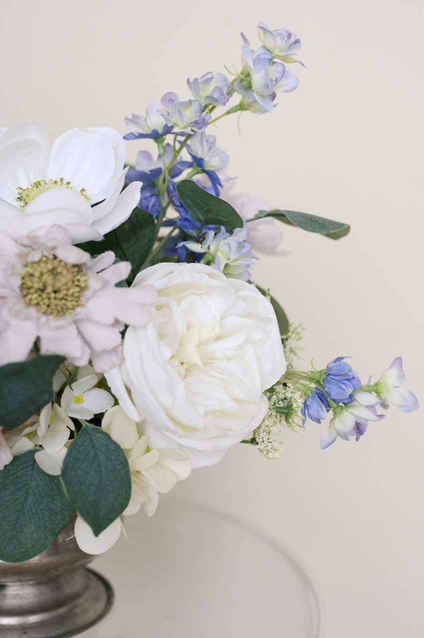 Taylor Large Centerpiece