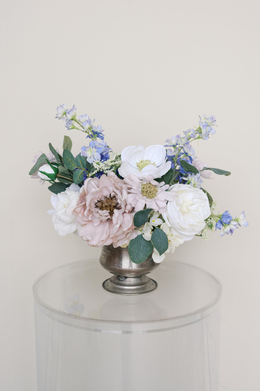 Taylor Large Centerpiece