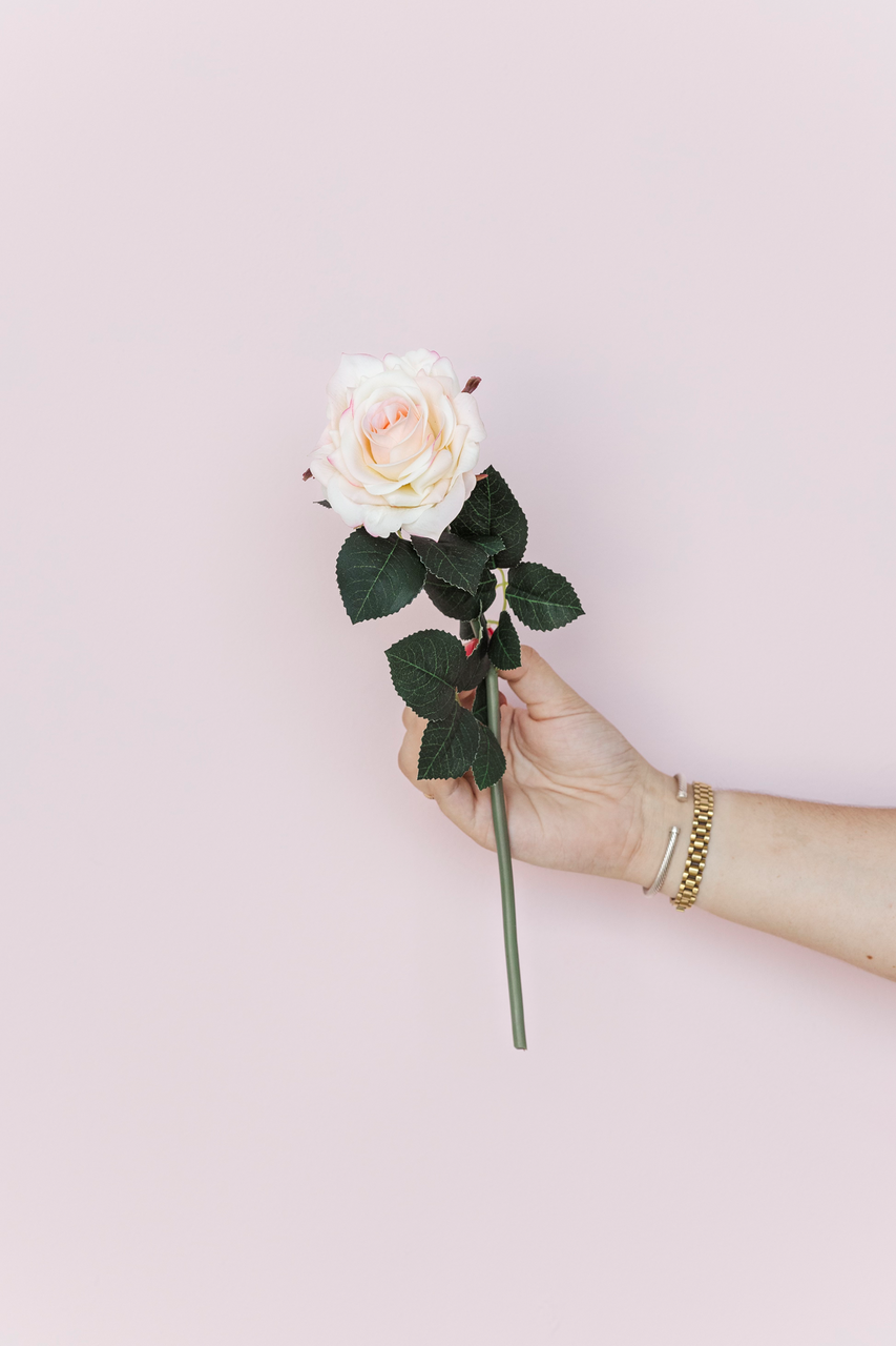 Real Touch Rose Spray - Pink