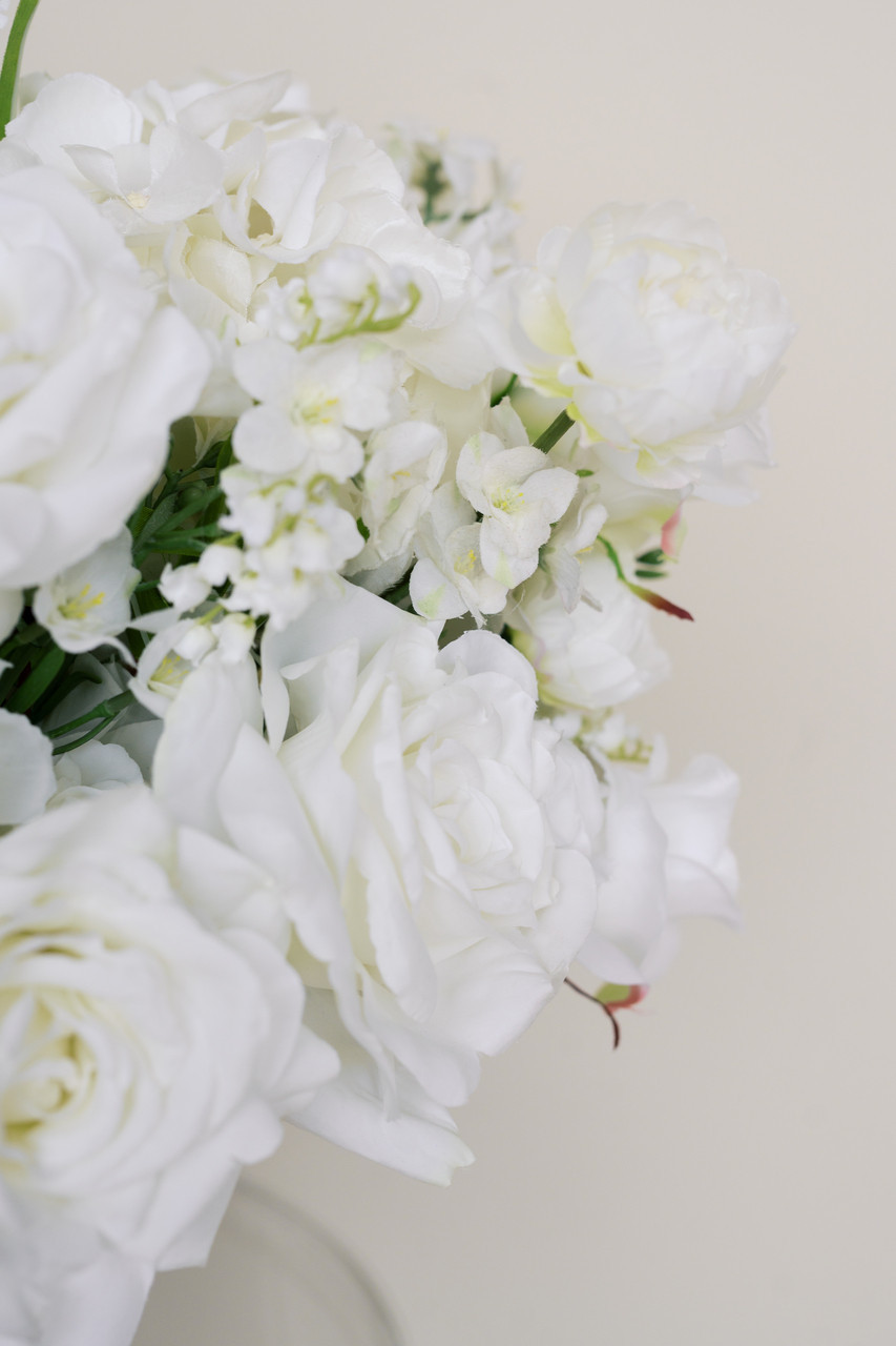 Audrey Grand Centerpiece