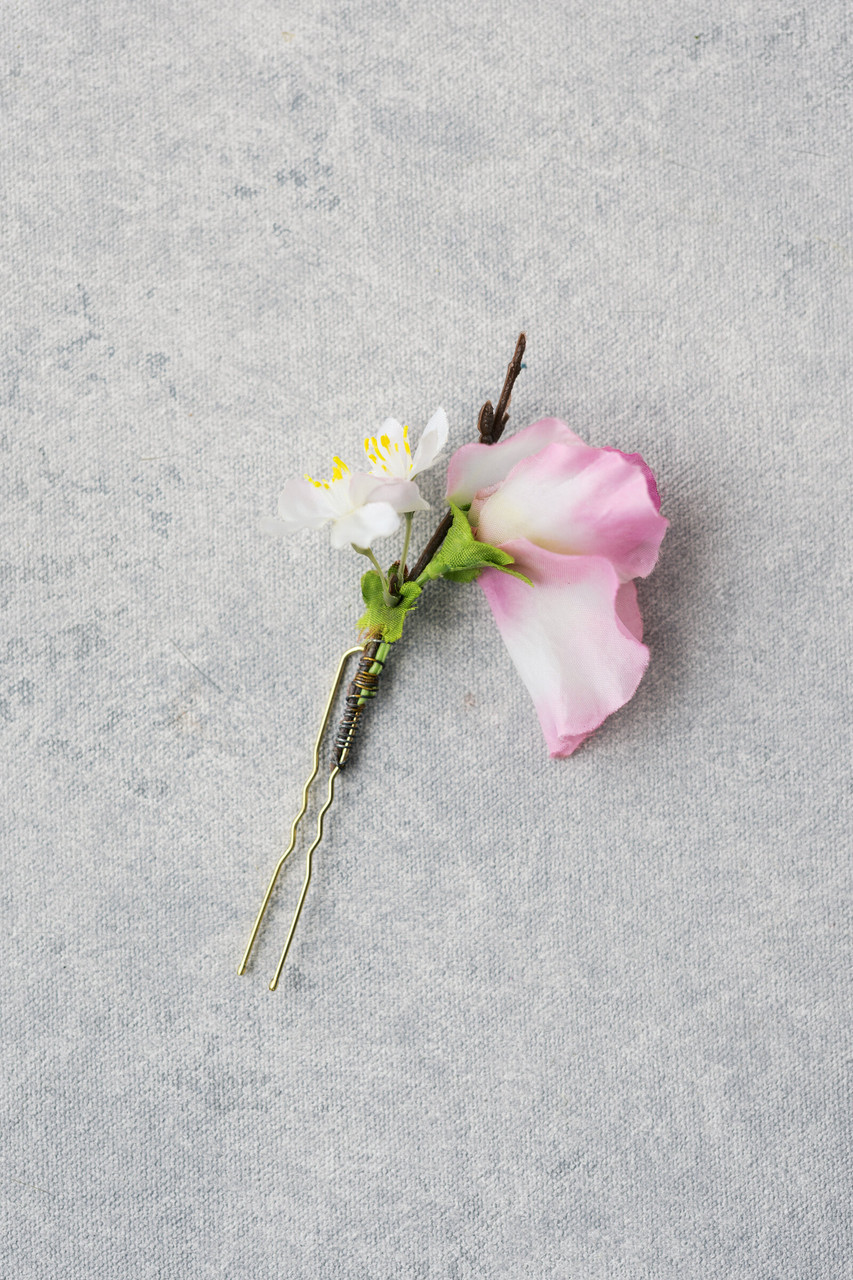 Marlowe Floral Hairpin