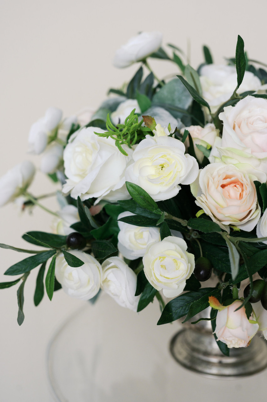 Olivia Large Centerpiece