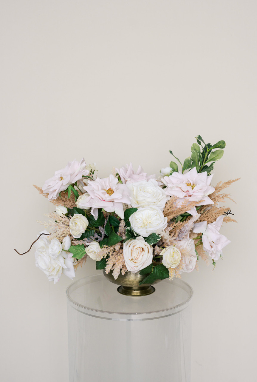 Bianca Grand Centerpiece