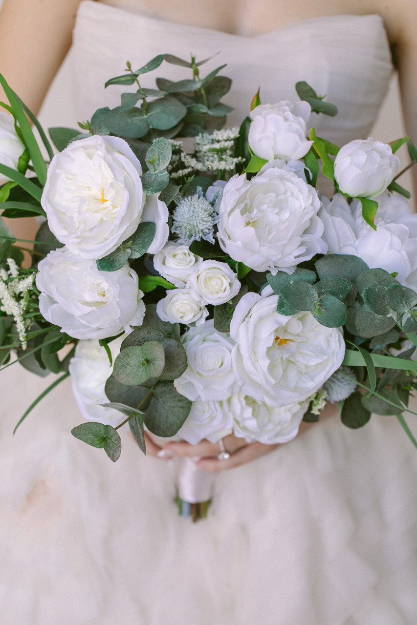 Jane Bridal Bouquet (Hand-tied)